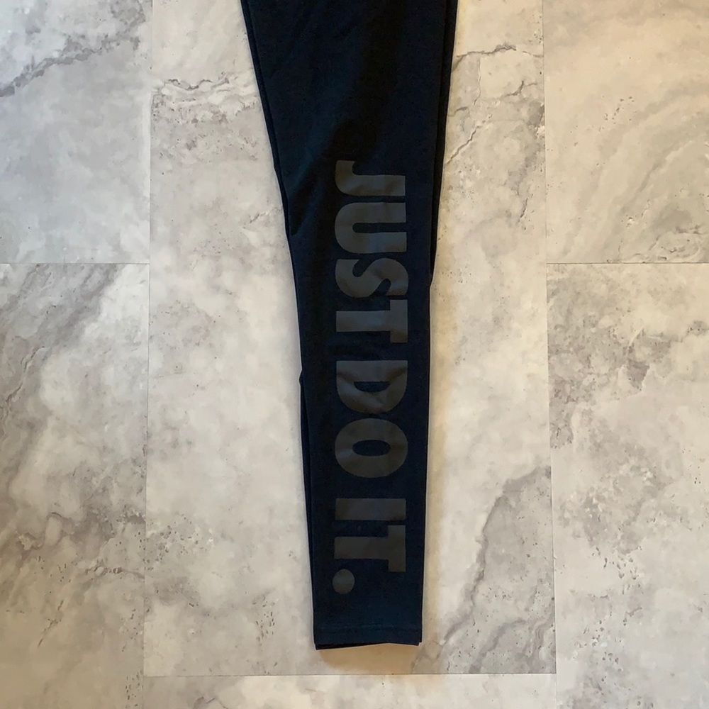 Nike Logo leggings